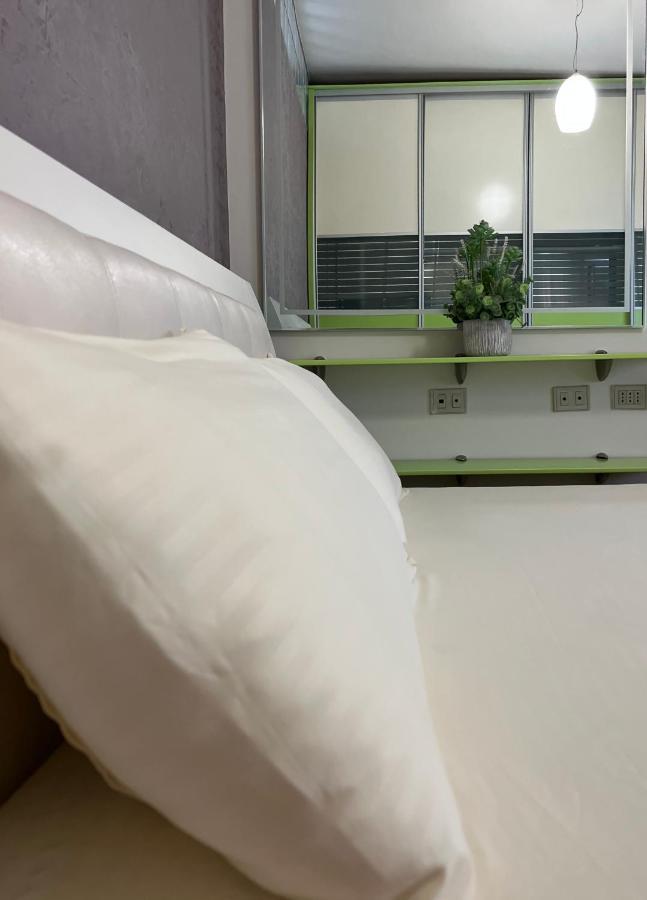 Sunkissed Centre Apartment Vlorë 외부 사진