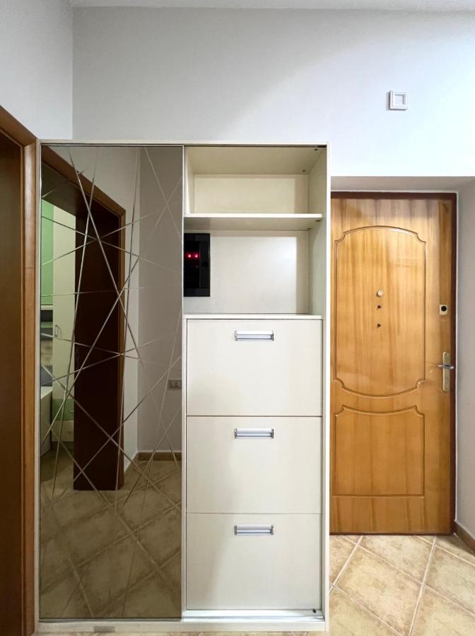 Sunkissed Centre Apartment Vlorë 외부 사진